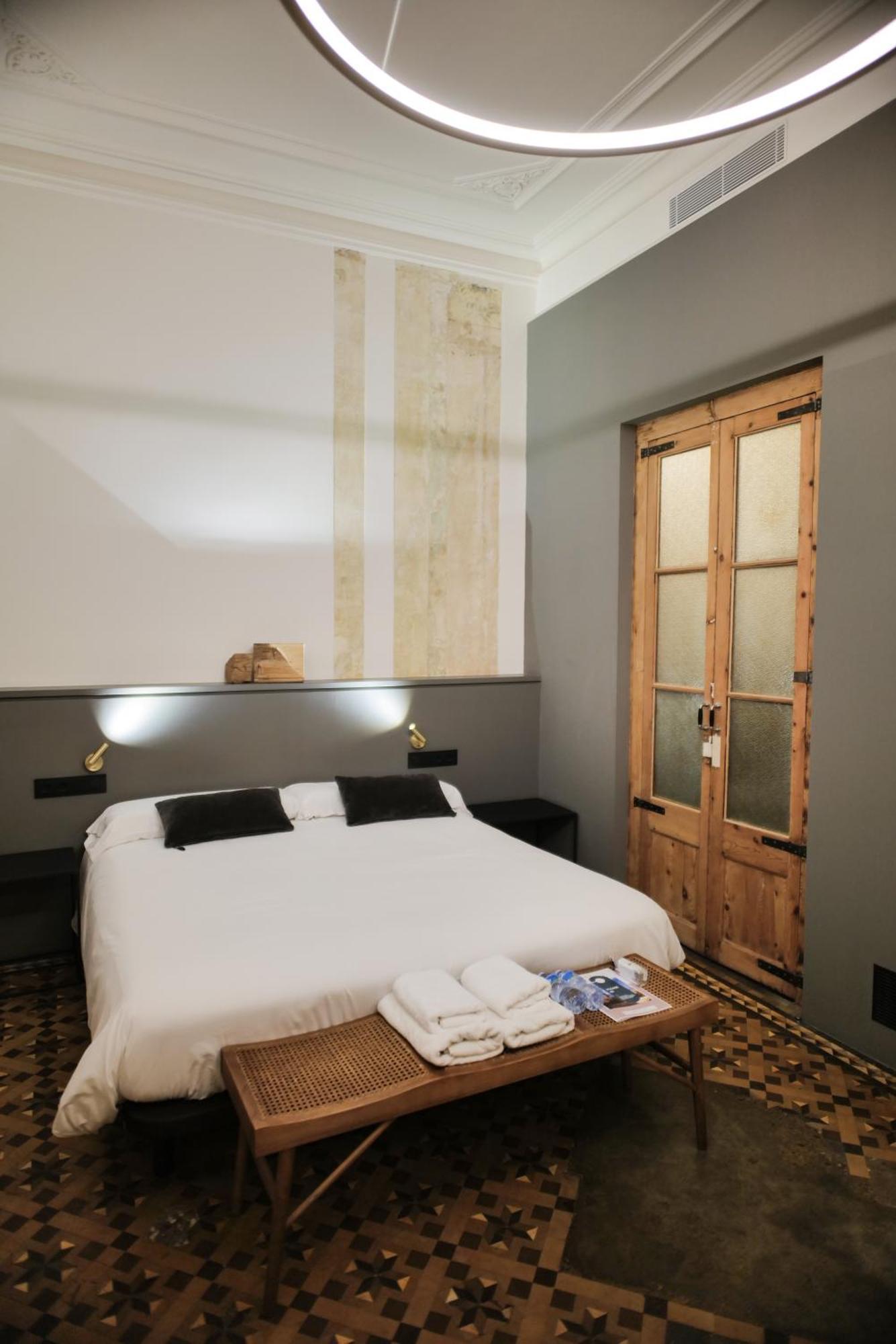 Hostal Porxos Garden Barcelona Kültér fotó