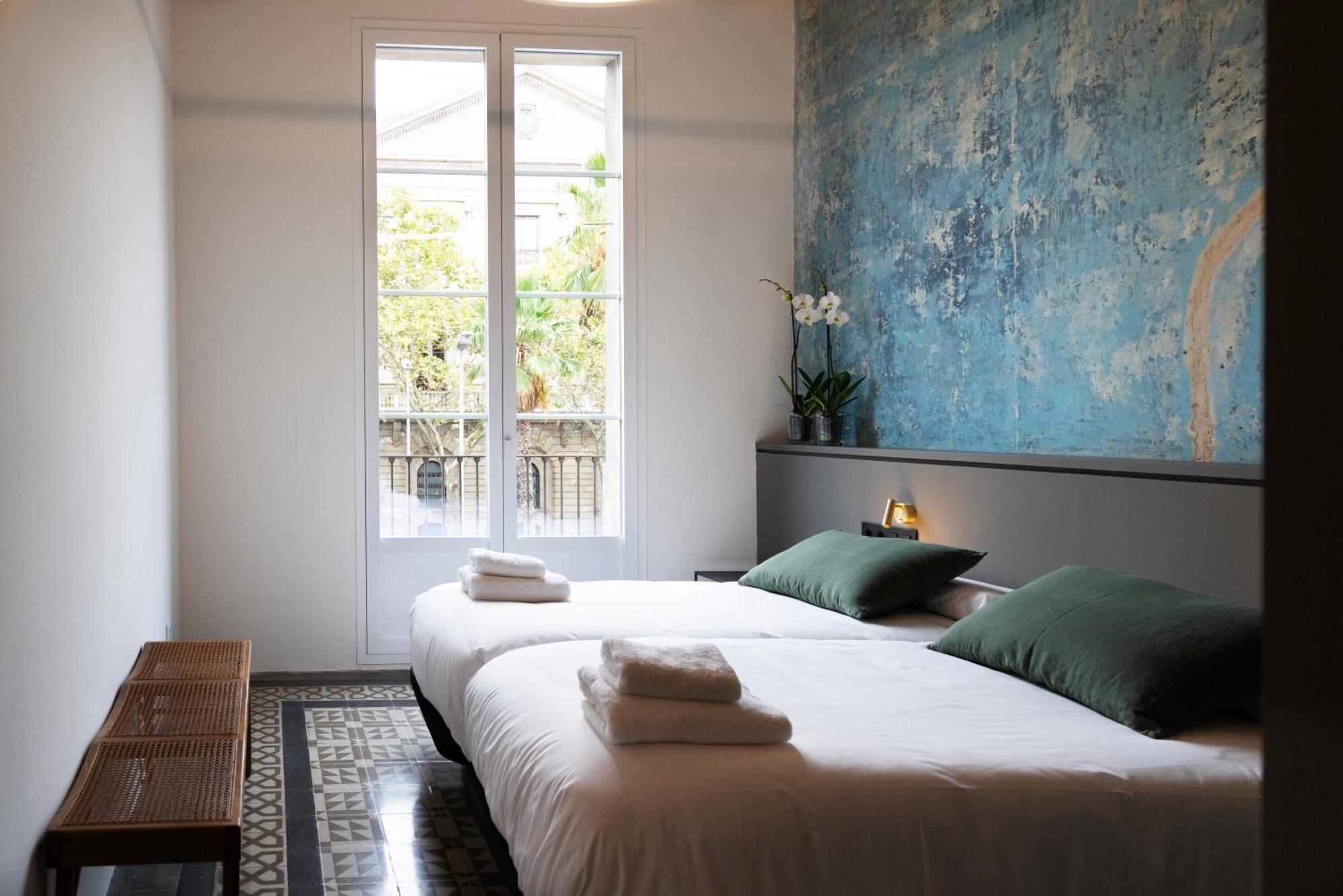 Hostal Porxos Garden Barcelona Kültér fotó